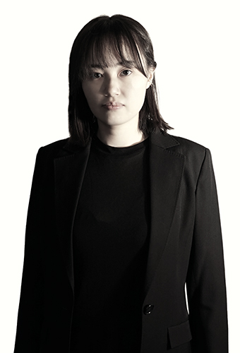 平野かれん
